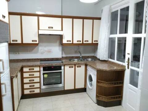 Piso de 75 m² en Vigo