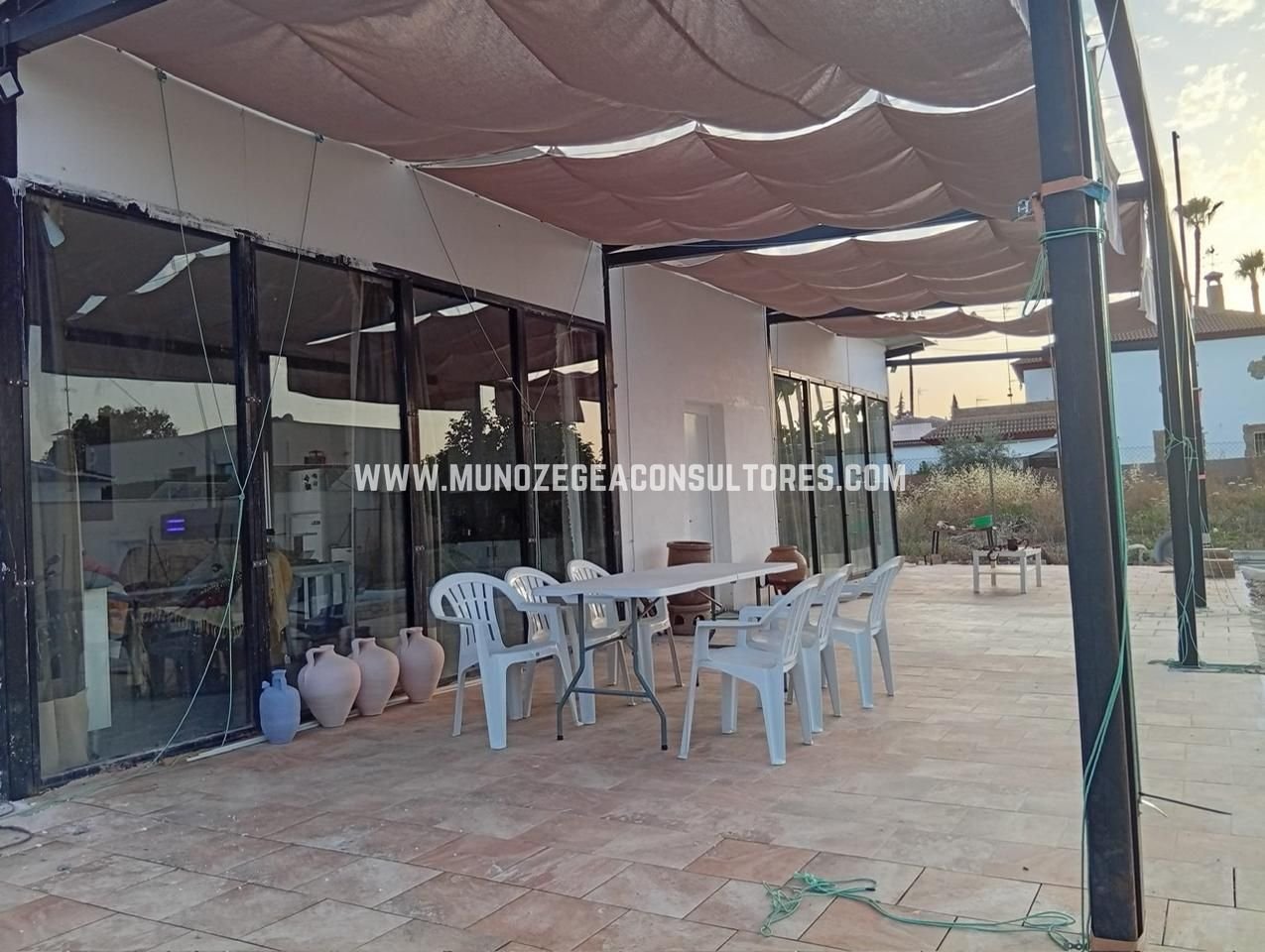 Casa de 220 m² en Lucena