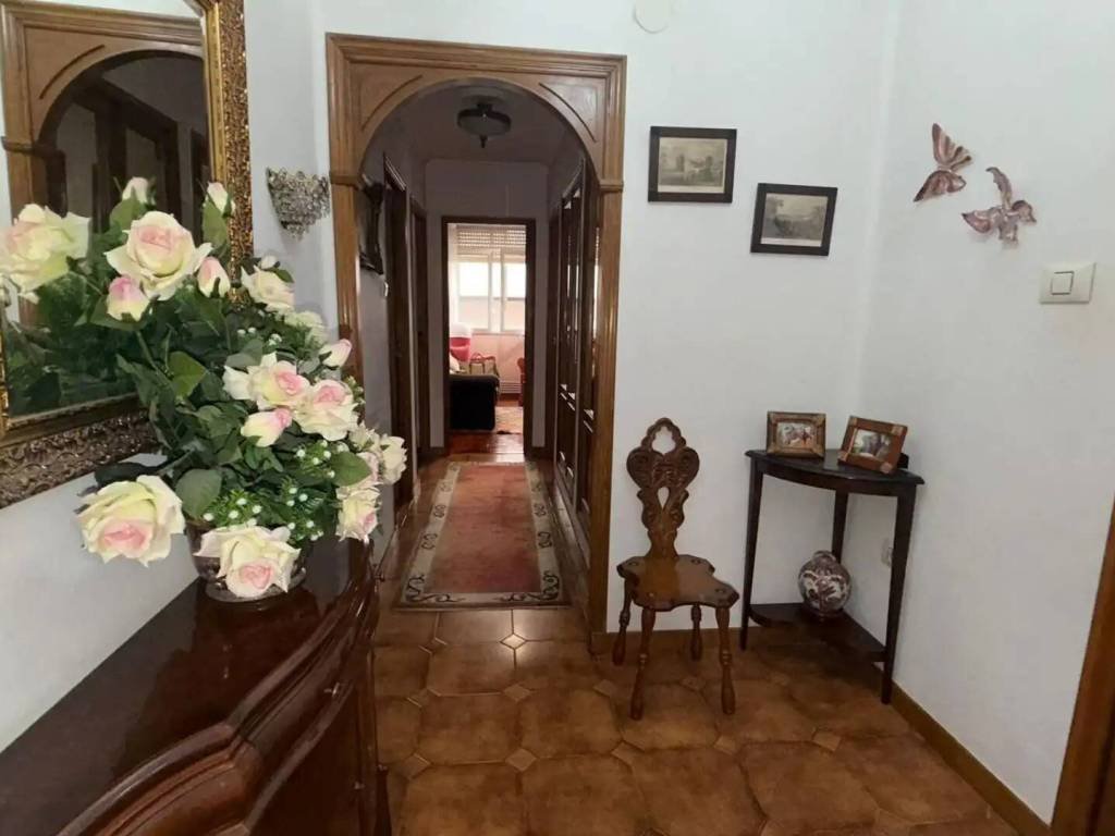 Piso de 80 m² en Ourense