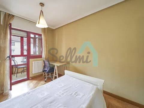 Appartement 104 m² à Oviède