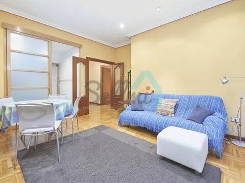Piso de 57 m² en Oviedo