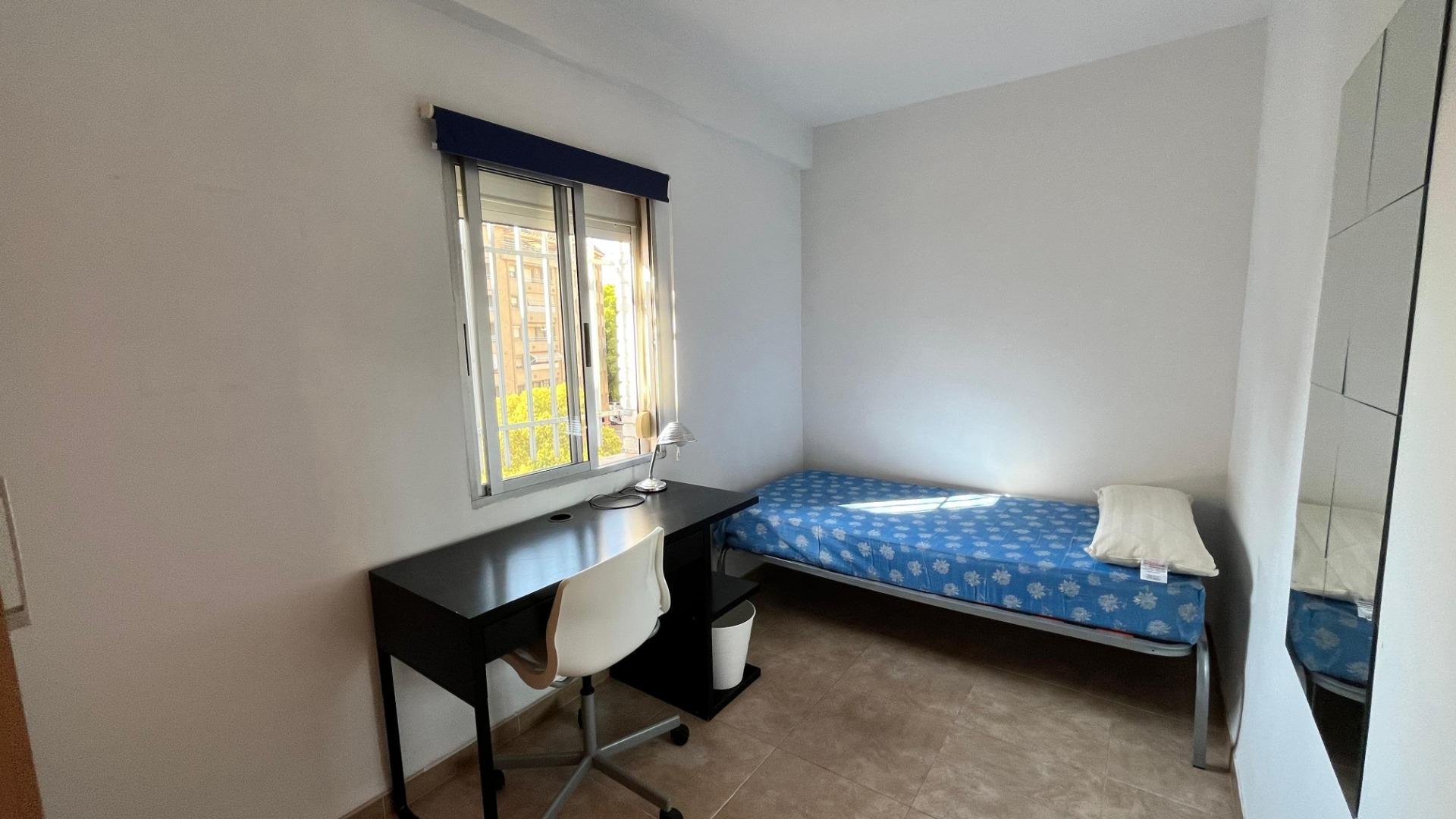 Piso de 65 m² en Sevilla
