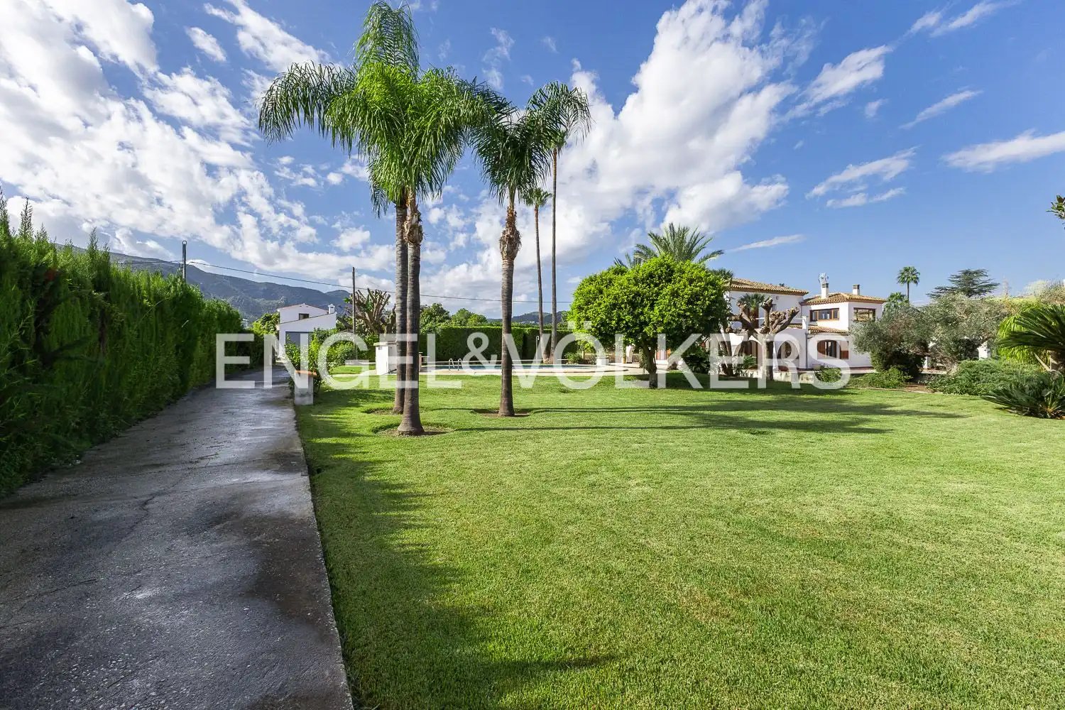 Квартира 350 м² в Pedreguer