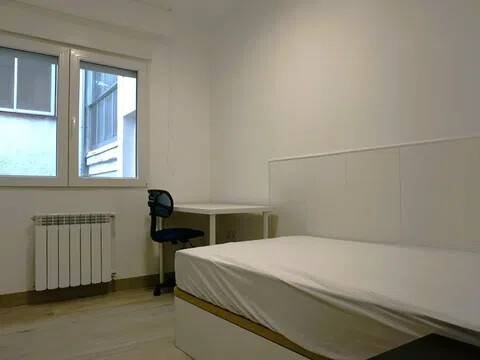Habitación 83 m², Ávila