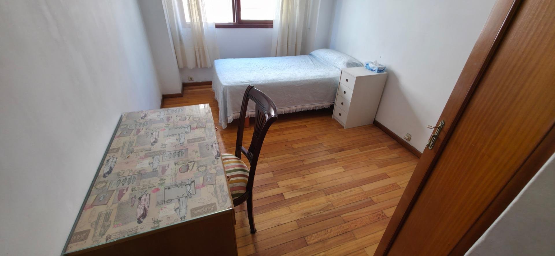 Piso de 108 m² en Santiago de Compostela
