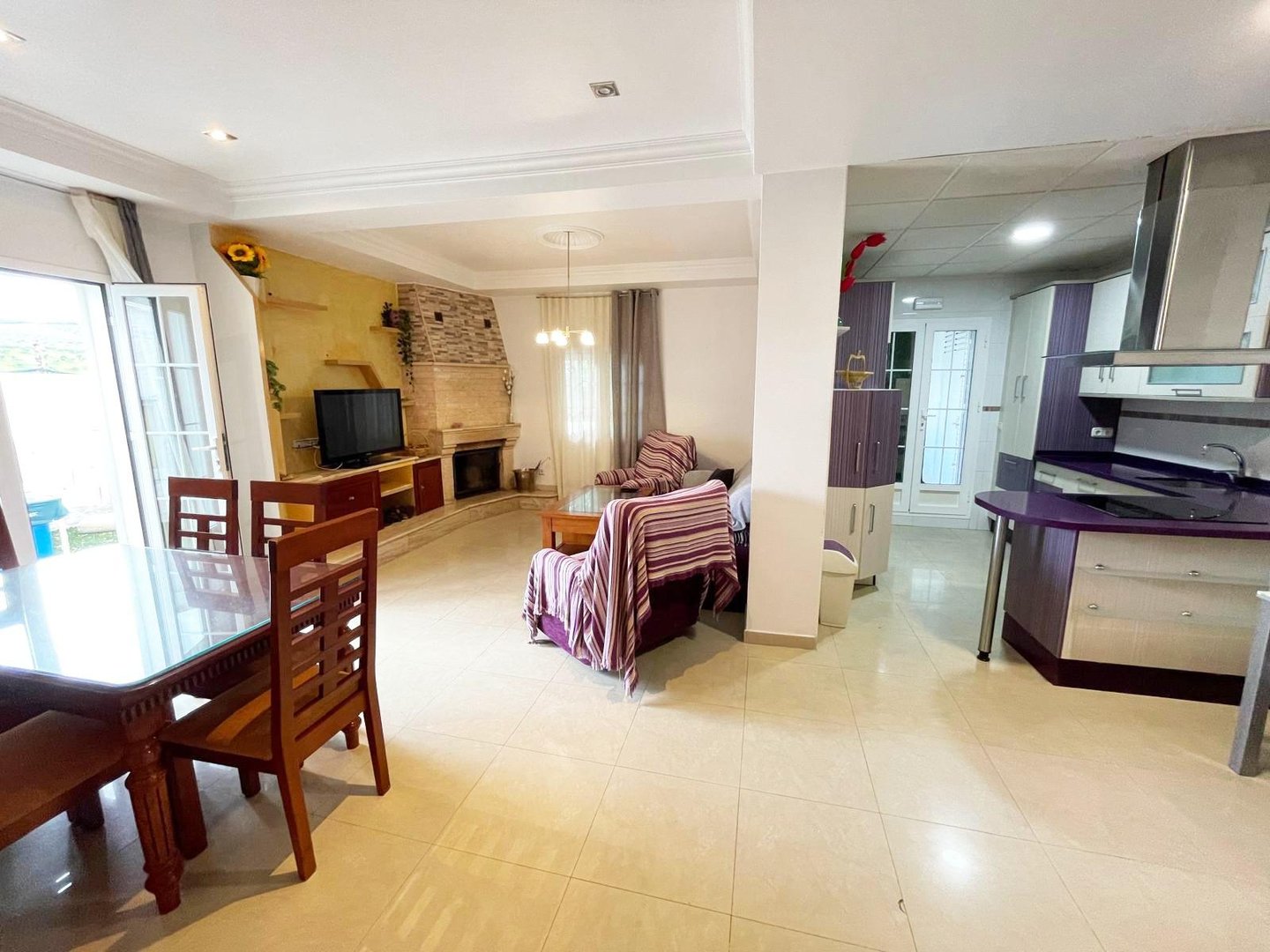 Casa de 232 m² en Setenil de las Bodegas