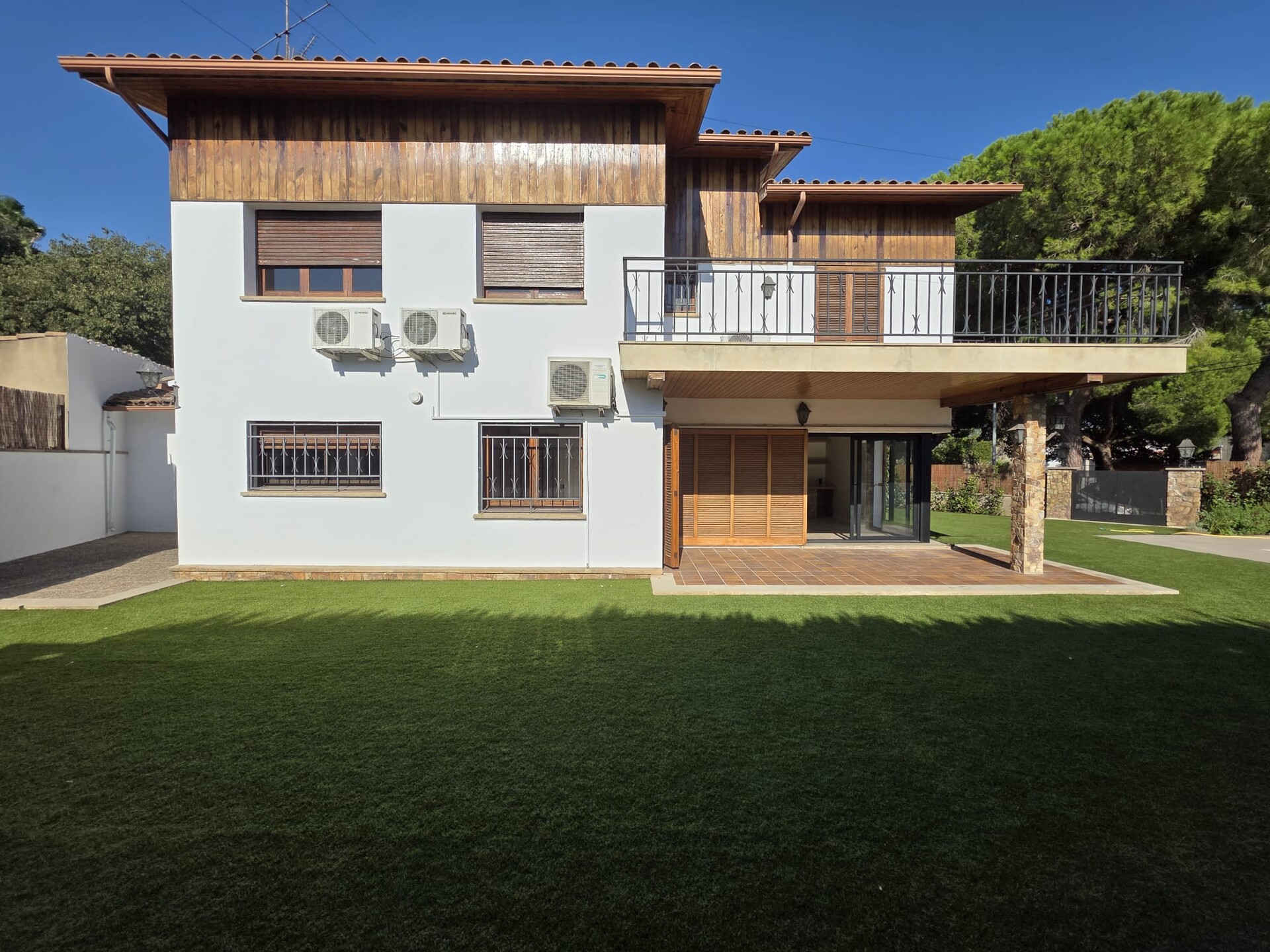 Haus 618 m² in Cerdanyola del Vallès