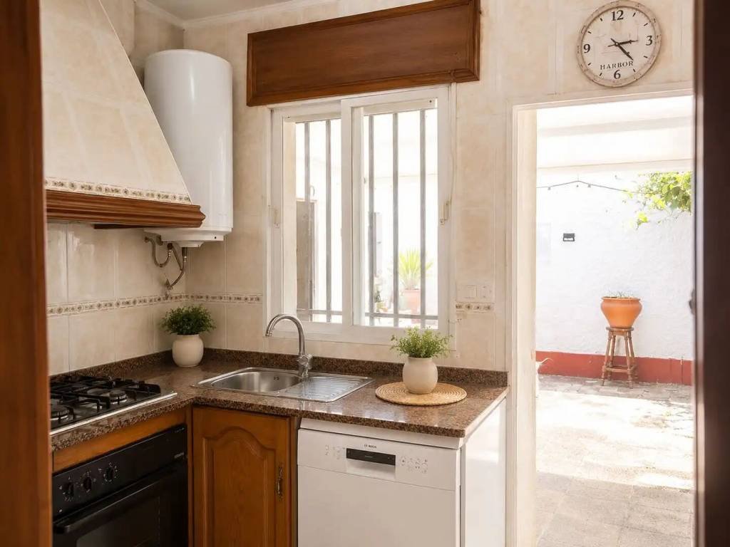 Casa de 136 m² en Chiclana de la Frontera