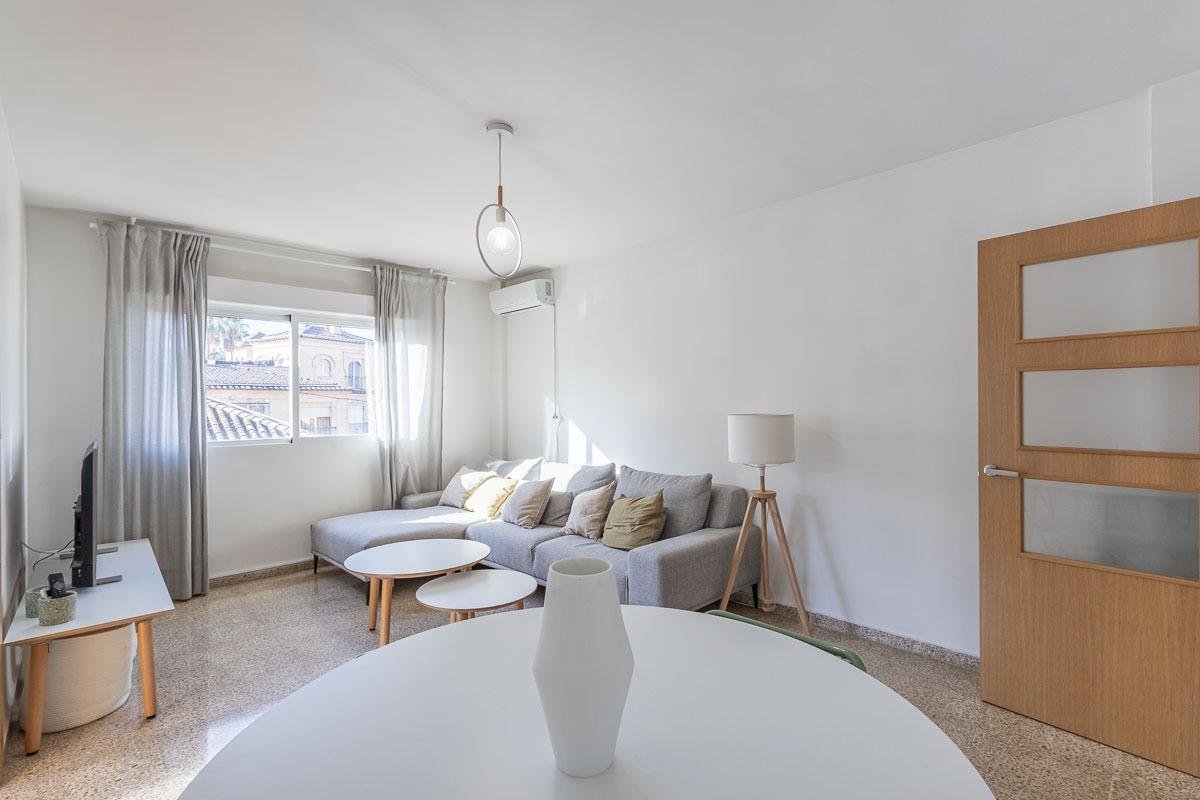 Piso de 89 m² en Granada