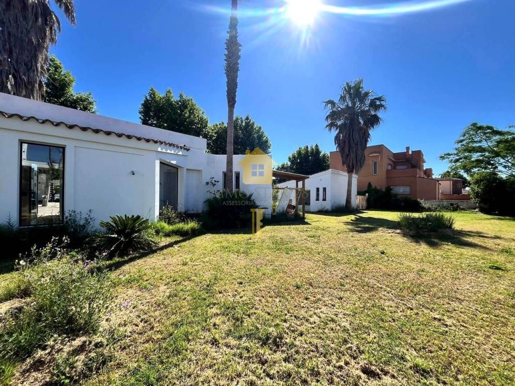 Casa de 332 m² a Castelló d'Empúries