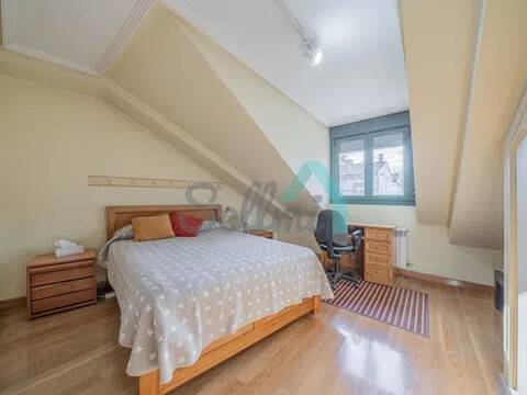 Piso de 69 m² en Oviedo