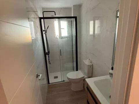 Chambre 65 m², San Juan de Aznalfarache
