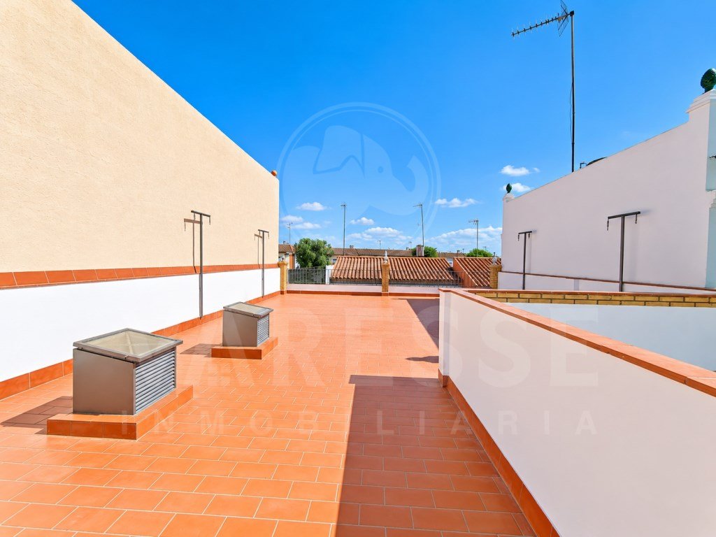 Casa de 99 m² a Benacazón