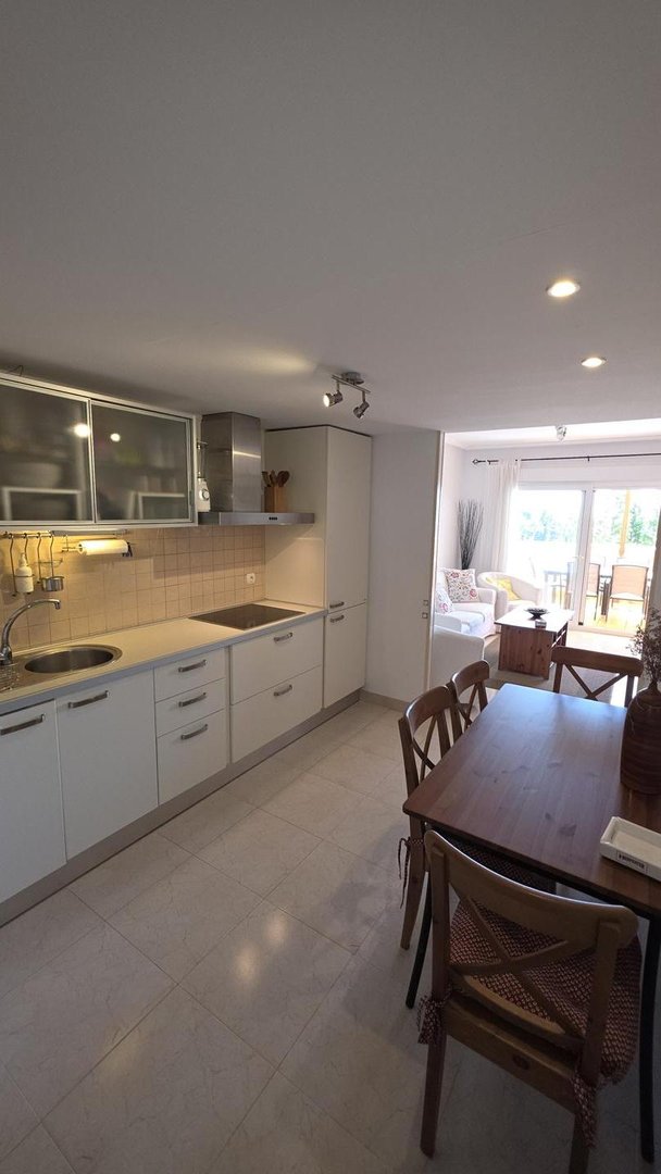Квартира 80 м² у Roquetas de Mar