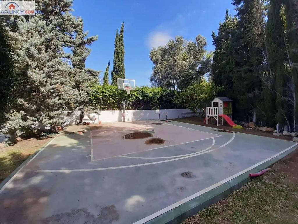 Piso de 418 m² en Dos Hermanas