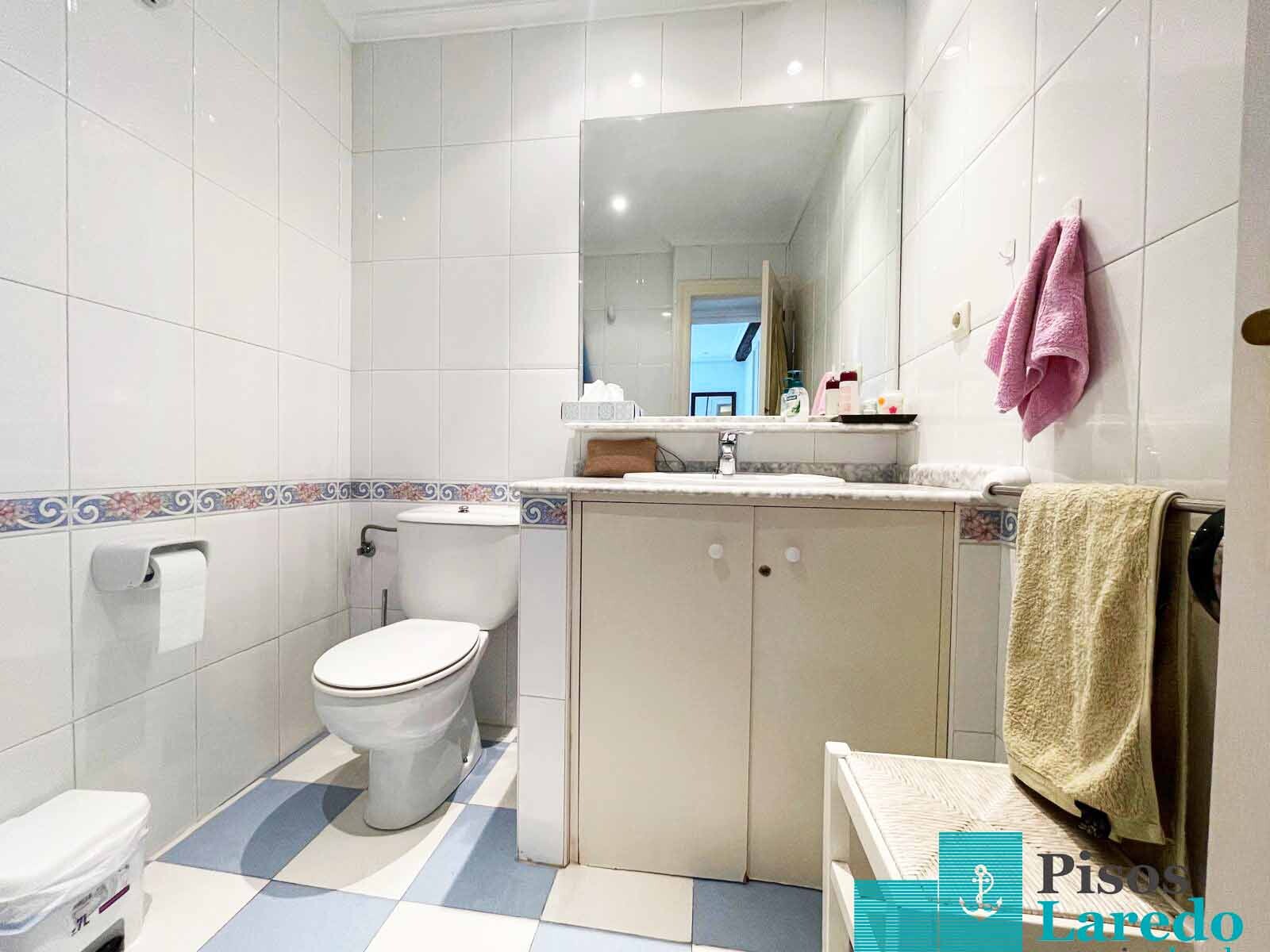 Flat 55 m² in Santoña