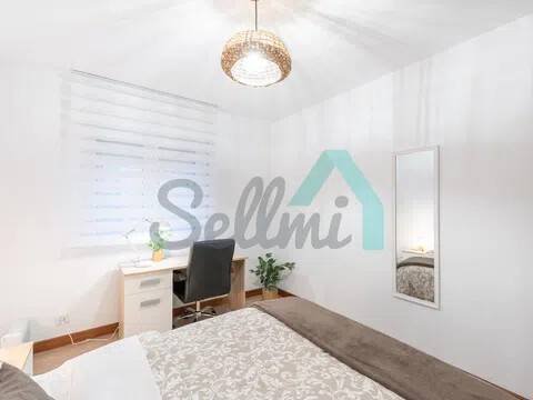 Piso de 74 m² en Oviedo