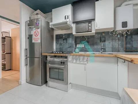 Habitación 82 m², Oviedo