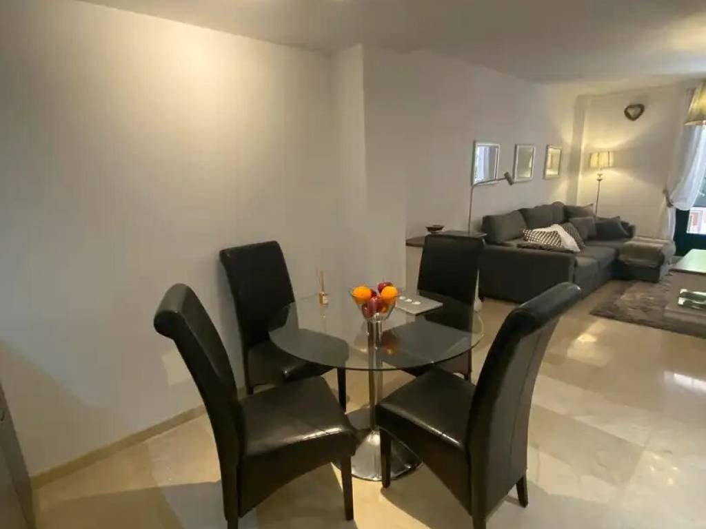 Piso de 110 m² en Estepona