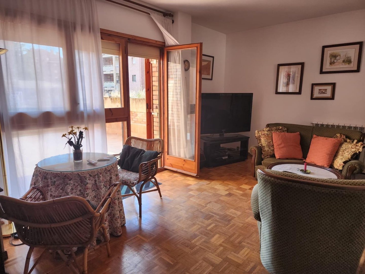 Wohnung 142 m² in Jaca