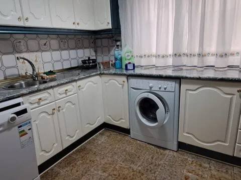 Habitación 120 m², Ávila