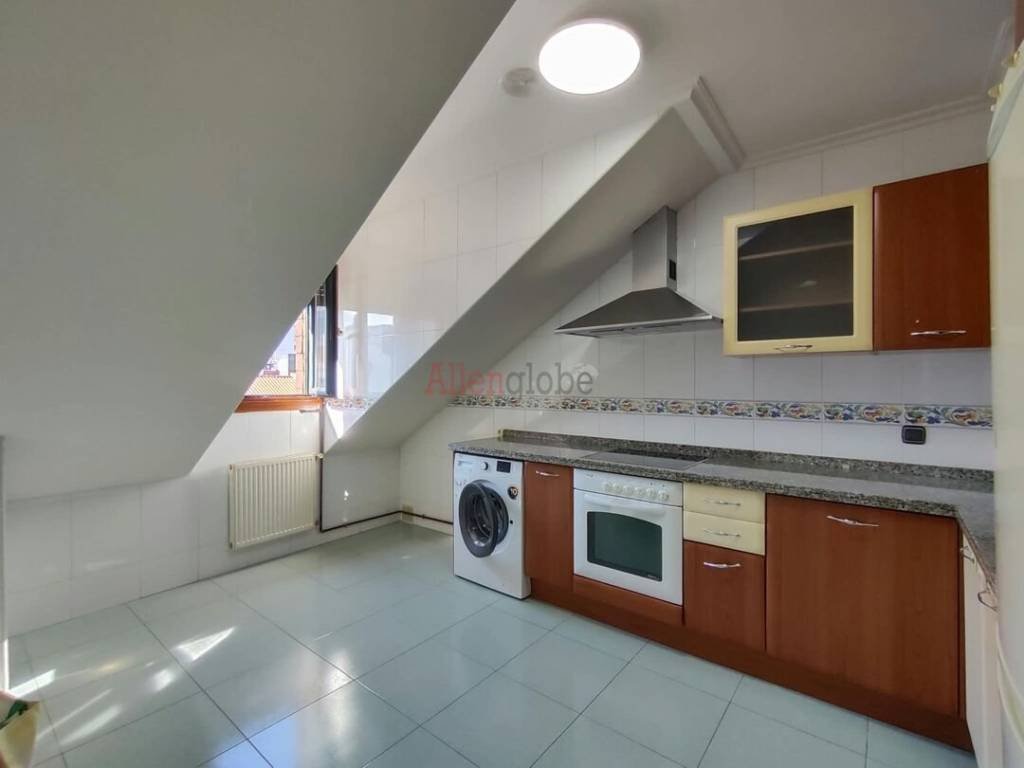 Pis de 58 m² a Oviedo