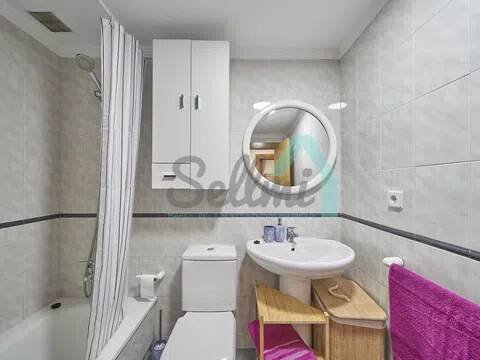Piso de 83 m² en Oviedo