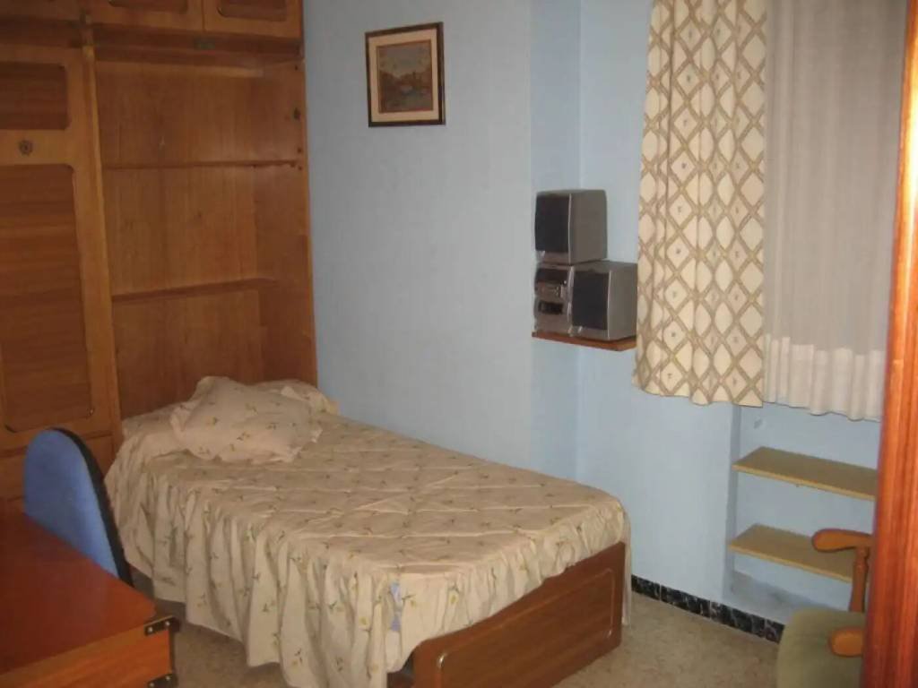 Piso de 80 m² en Sevilla