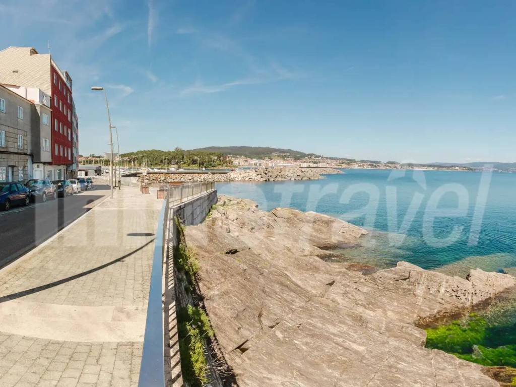 Piso de 100 m² en Sanxenxo