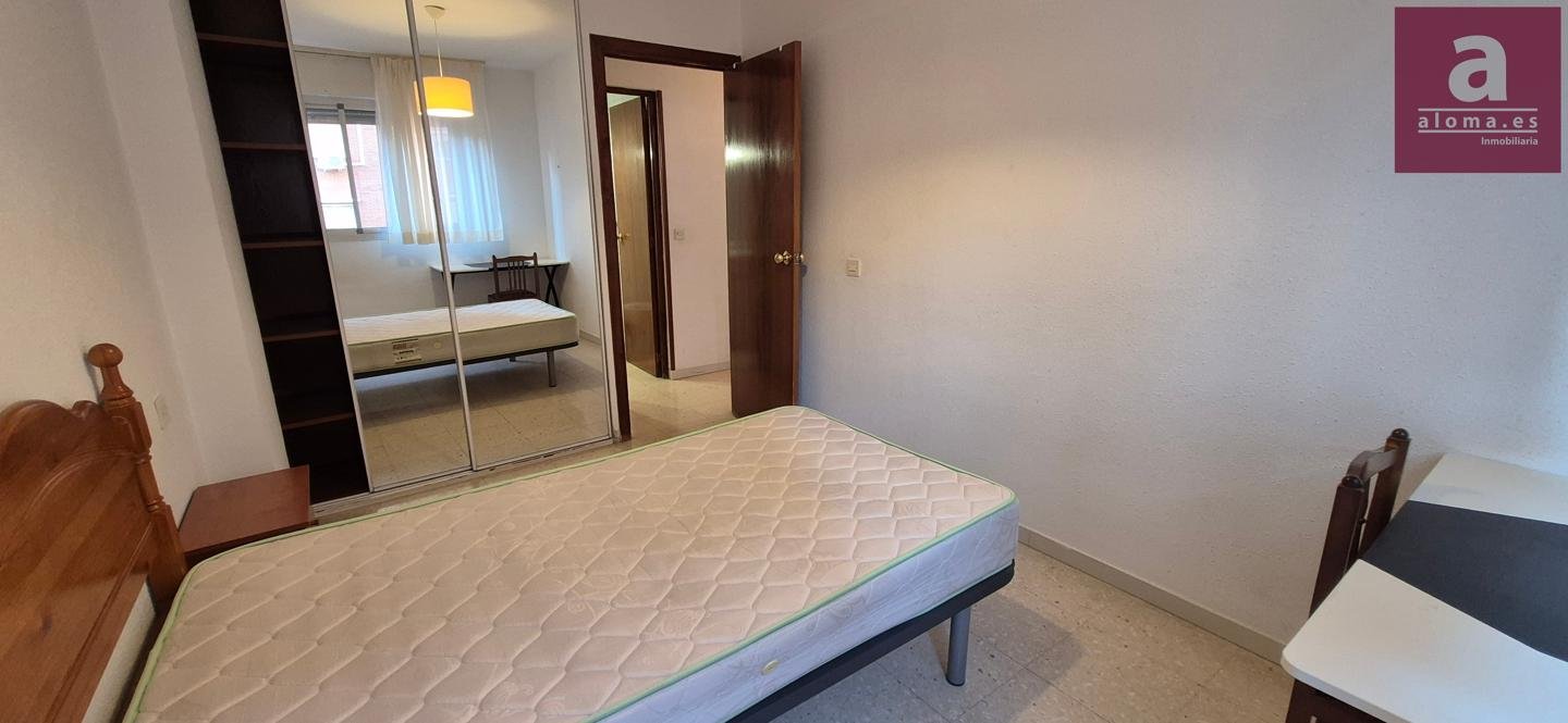 Piso de 95 m² en Cáceres