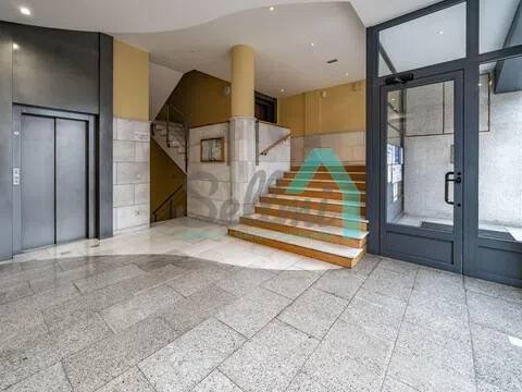 Piso de 83 m² en Oviedo