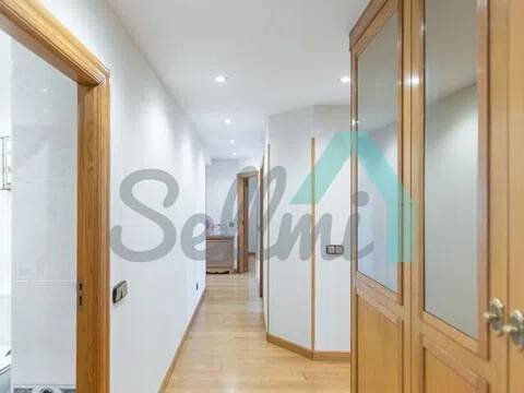 Pis de 134 m² a Oviedo