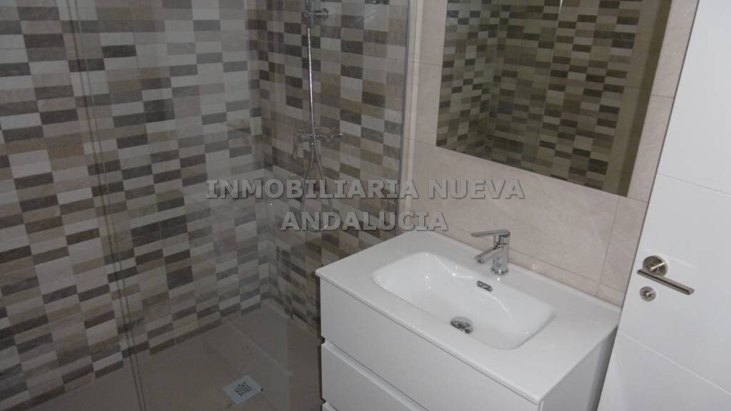 Piso de 90 m² en Almería
