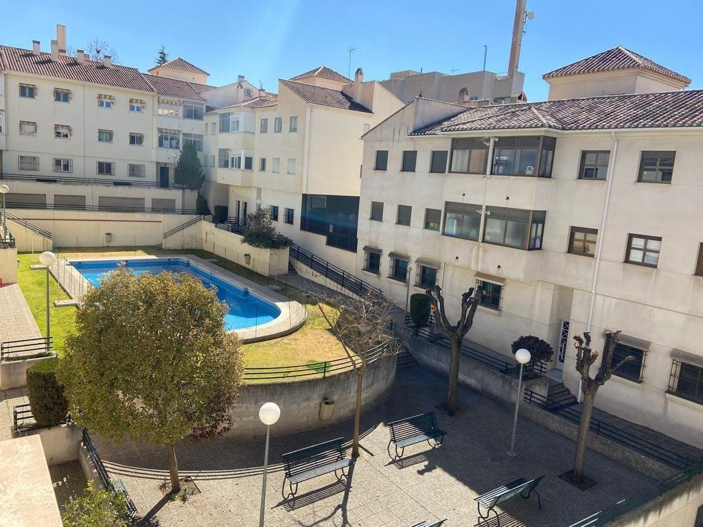 Piso de 106 m² en Granada