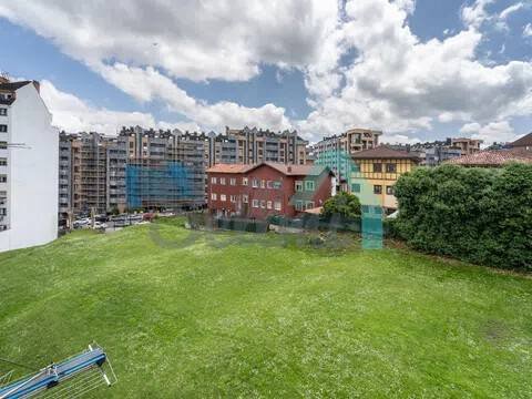 Appartamento 84 m² a Oviedo