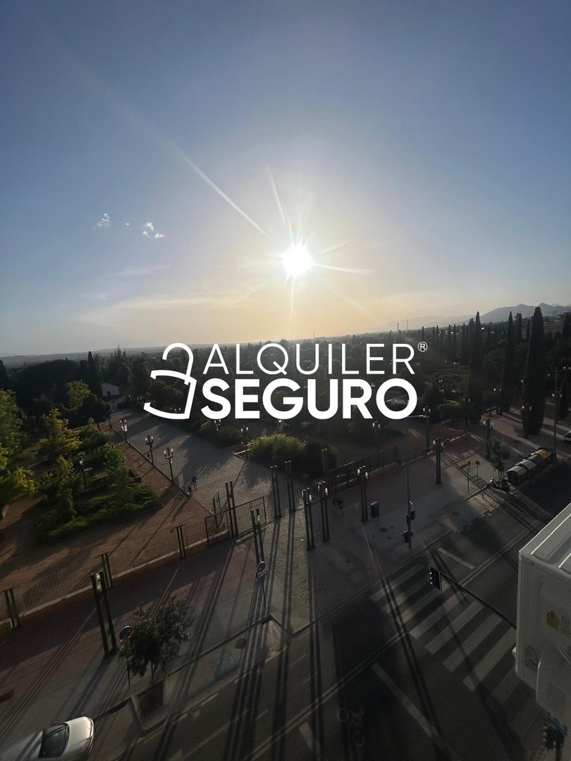 Piso de 100 m² en Granada