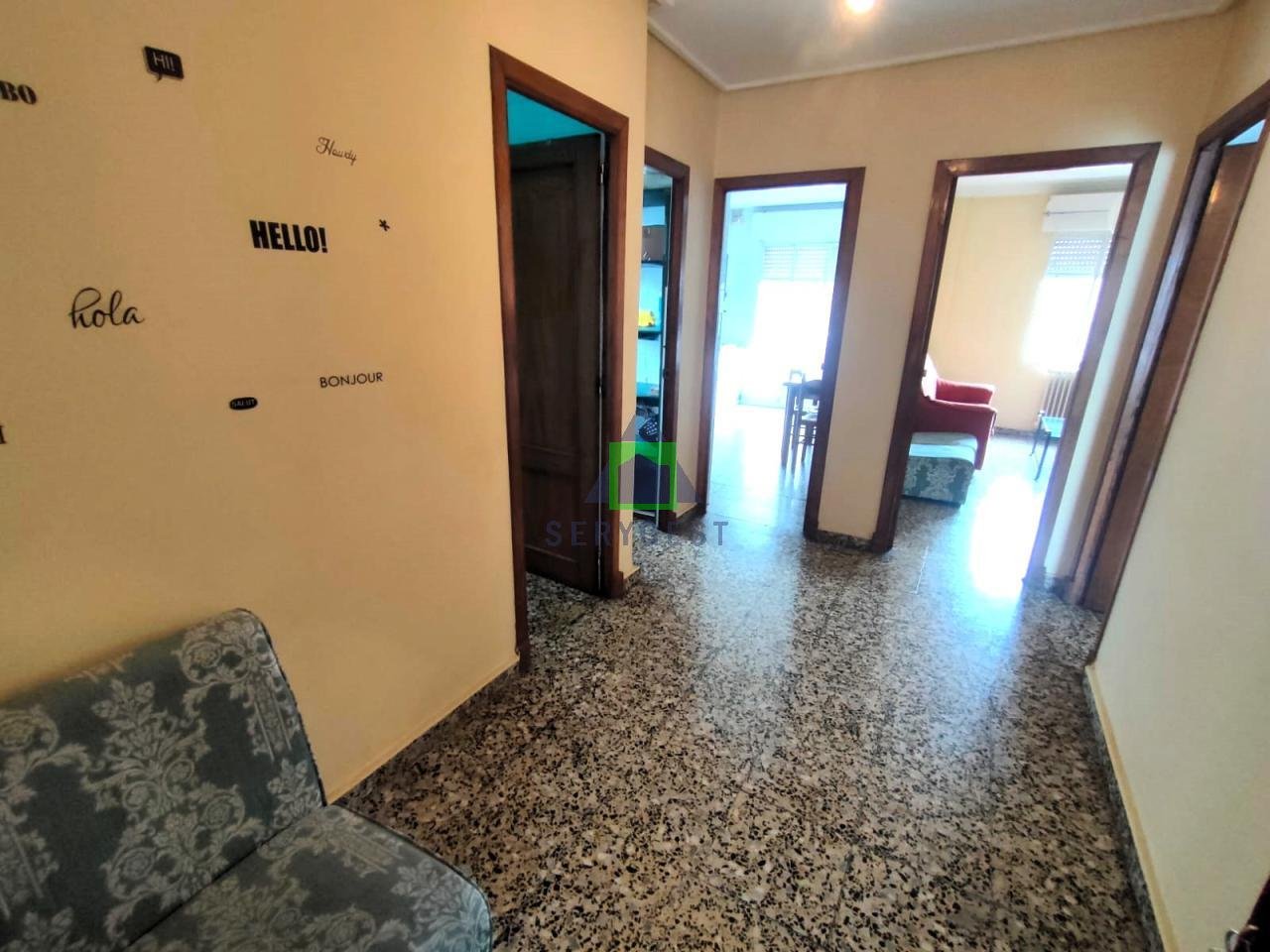 Piso de 85 m² en Ourense