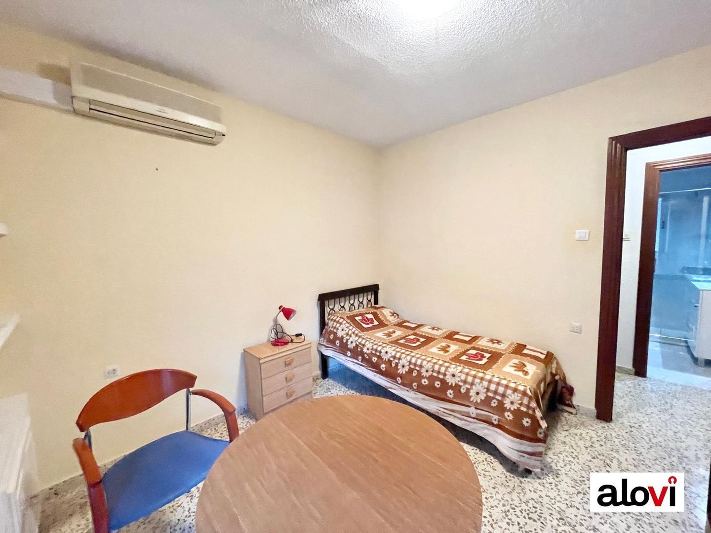 Piso de 90 m² en Granada