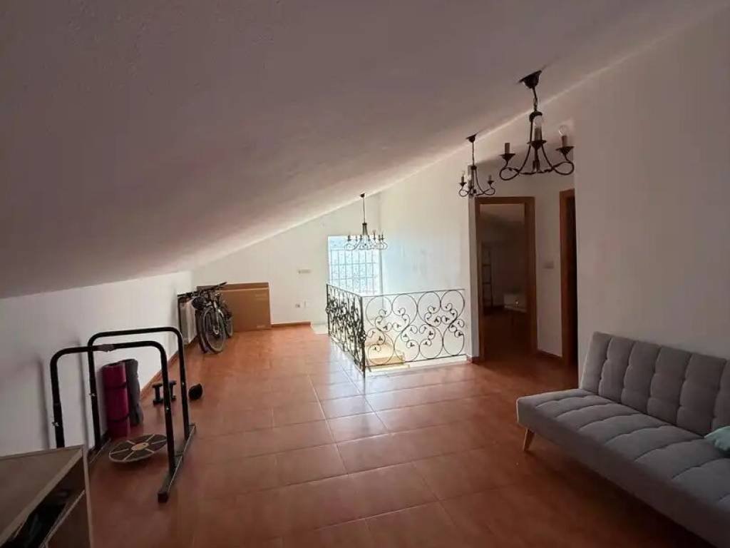 Casa de 290 m² en Elche