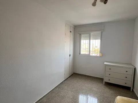 Flat 88 m² in Seville