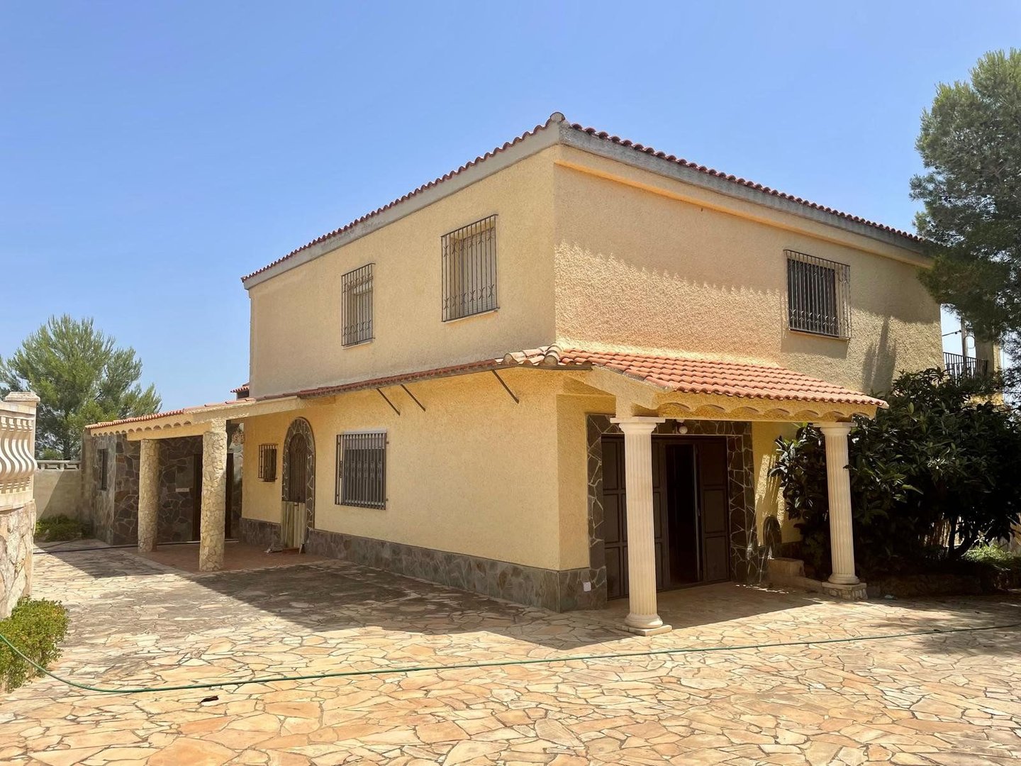 Casa de 404 m² en Catadau