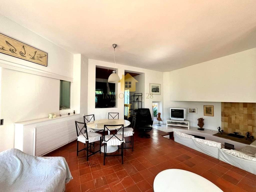Casa de 332 m² a Castelló d'Empúries