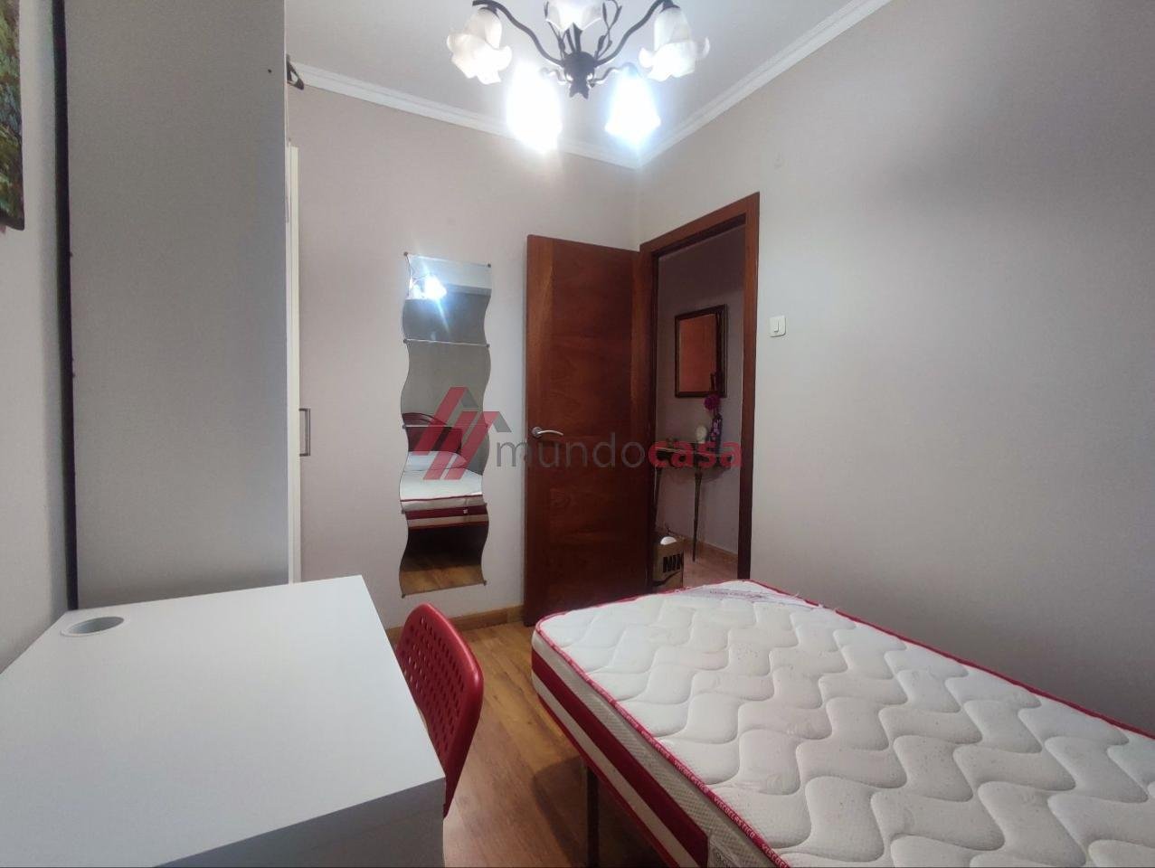 Piso de 85 m² en Ferrol