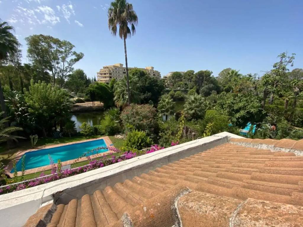 Casa de 300 m² en Marbella