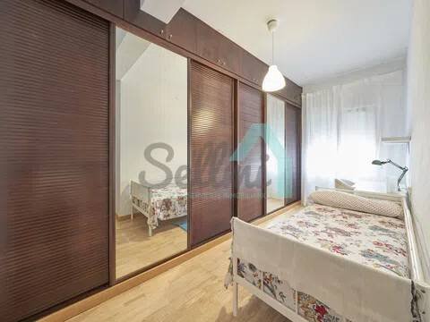 Piso de 146 m² en Oviedo