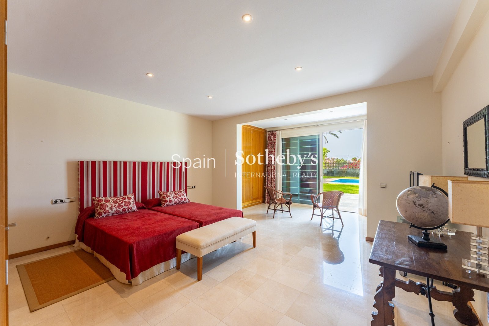 Casa de 742 m² en Arona