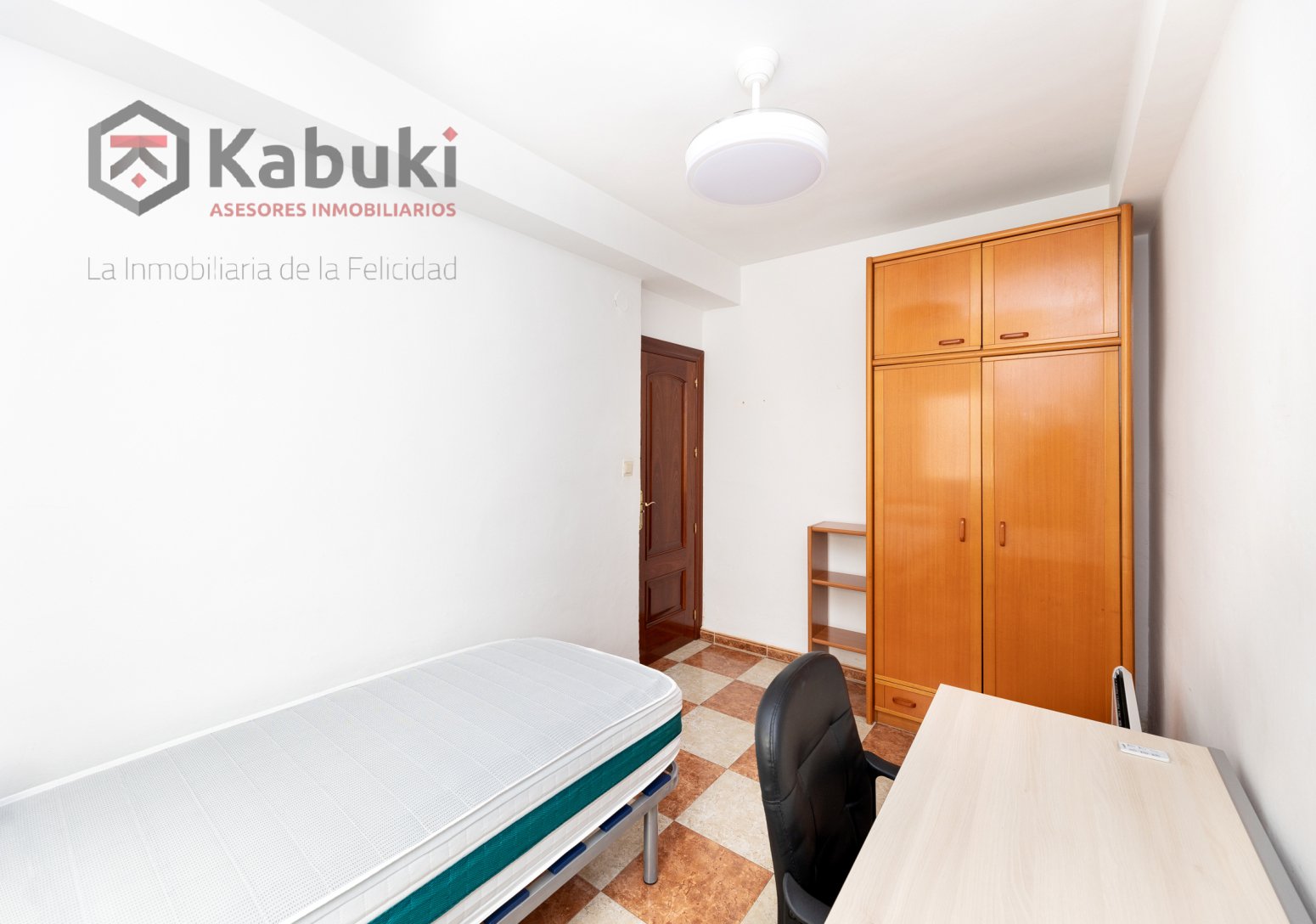 Piso de 82 m² en Granada