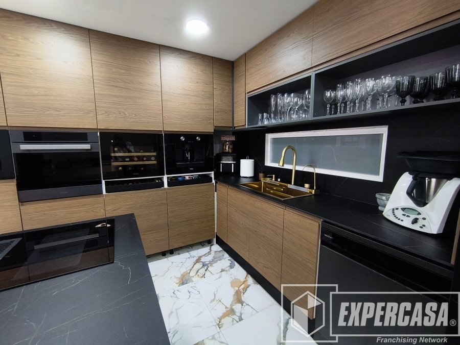 Piso de 128 m² en Manises