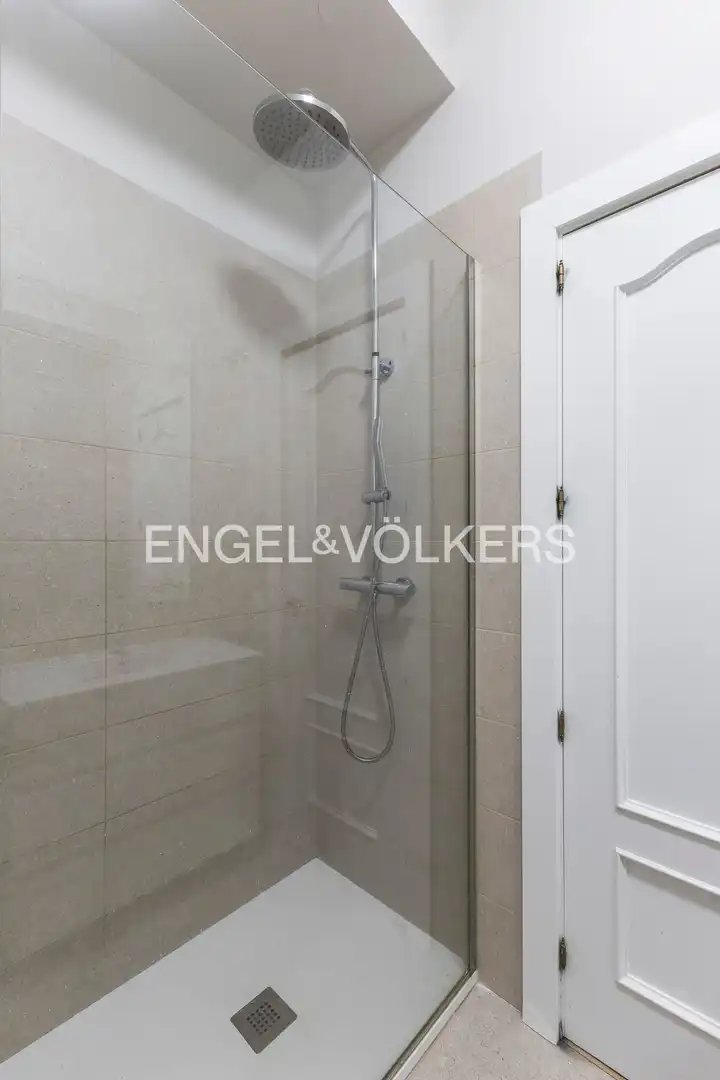 Wohnung 135 m² in Madrid