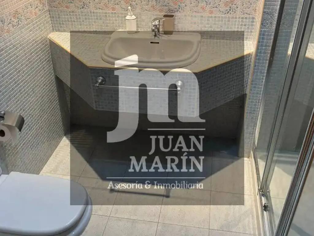 Piso de 98 m² en Albacete